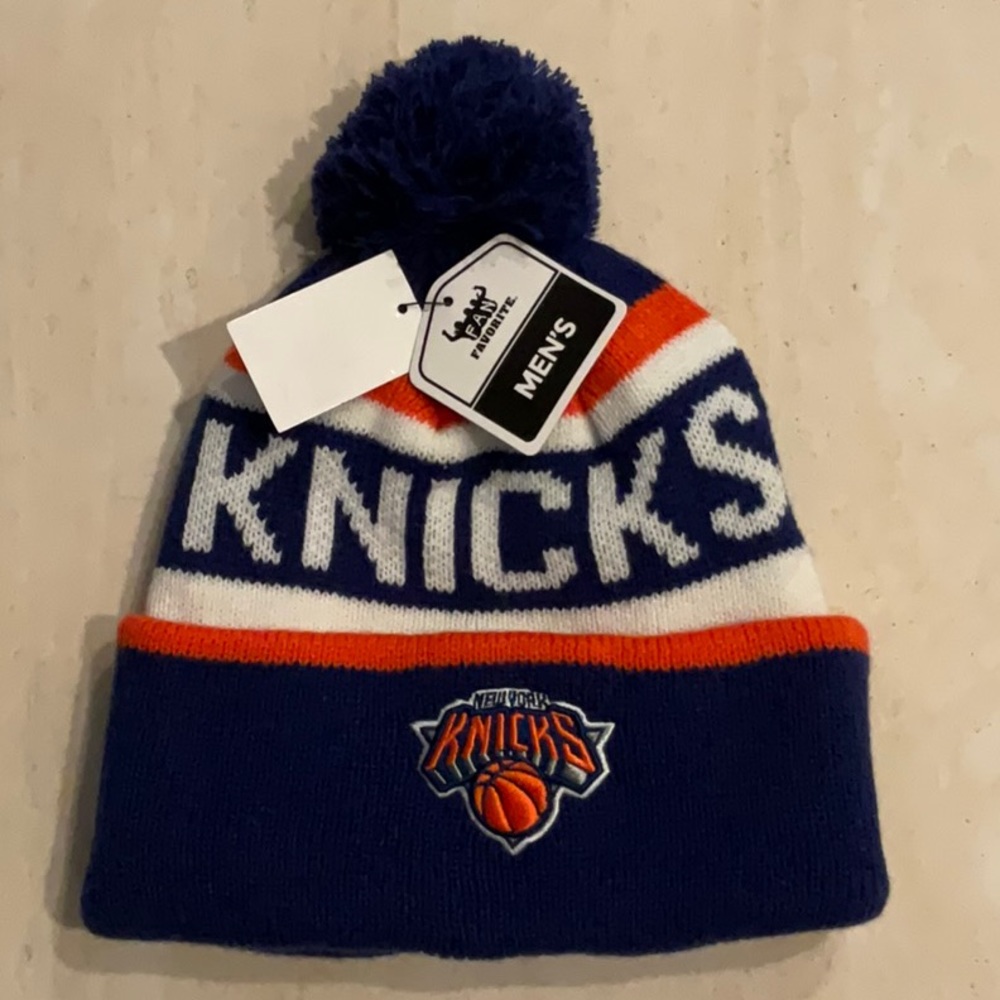 New York Knicks Pom Hat Knit Embroidered Logo Beanie NBA Basketball NY NYK